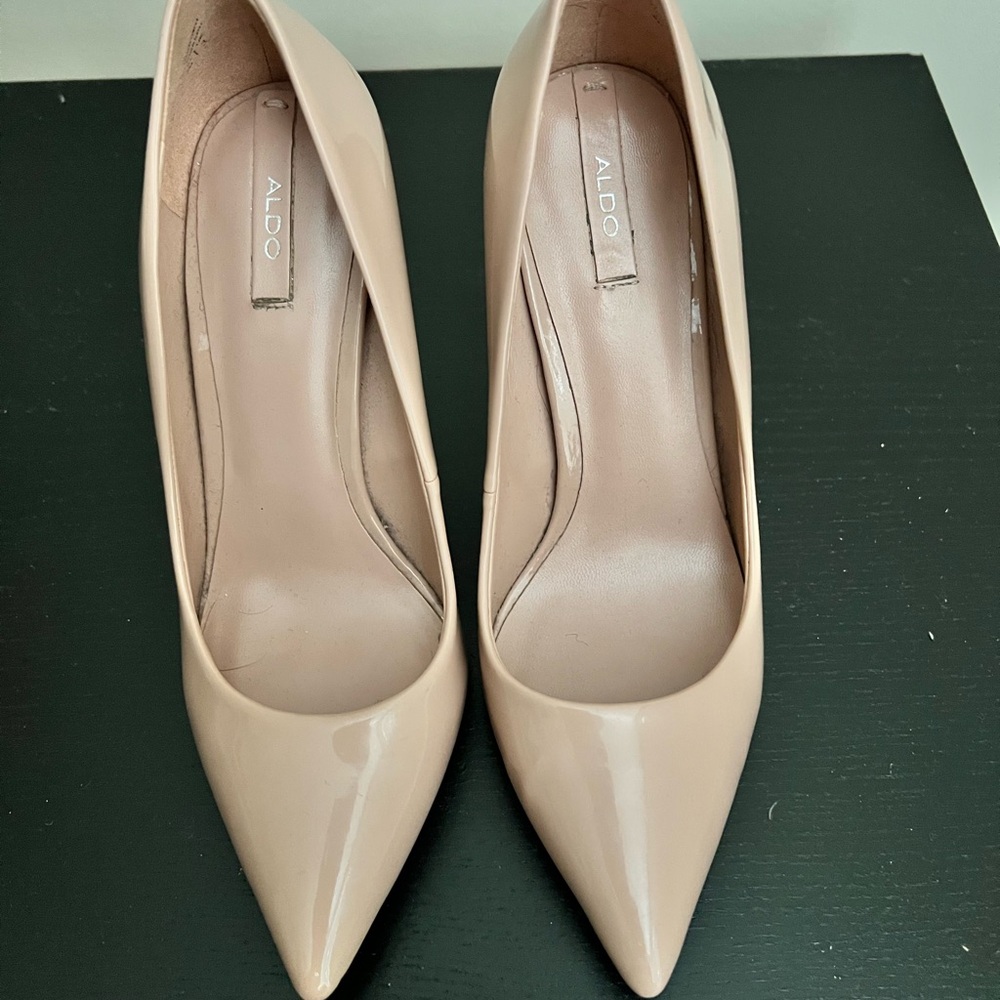 Aldo Nude Pumps